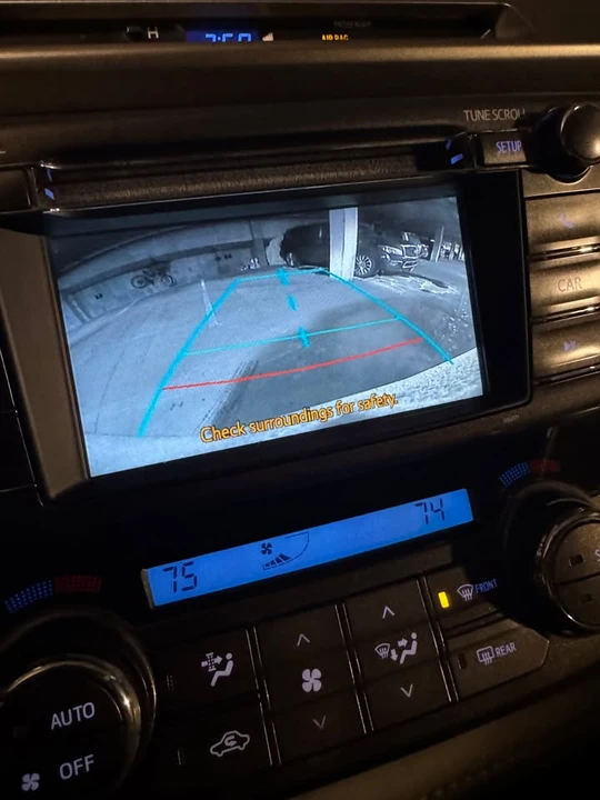 2013 Toyota RAV4 4th Gen - Image 13 of 15