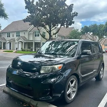 2013 Toyota Scion xB