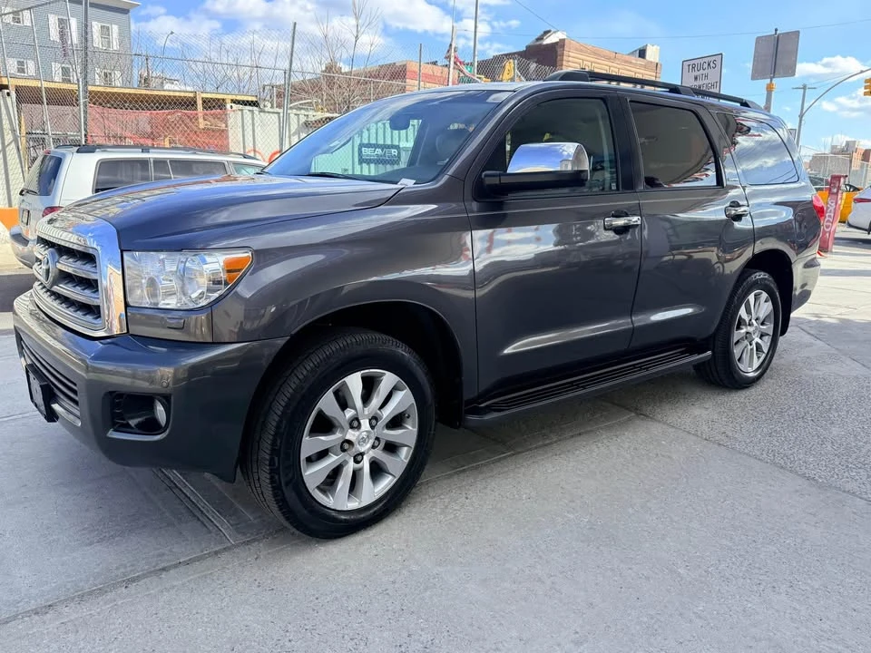 2013 Toyota Sequoia 2nd Gen - Image 3 of 14