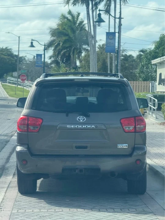 2013 Toyota Sequoia 2nd Gen - Image 18 of 18