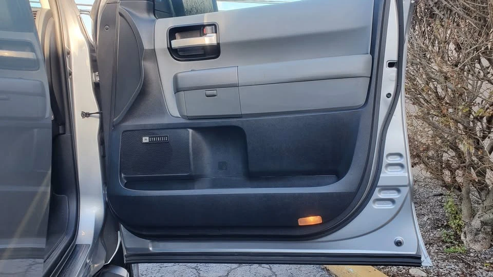 2013 Toyota Sequoia 2nd Gen - Image 10 of 20