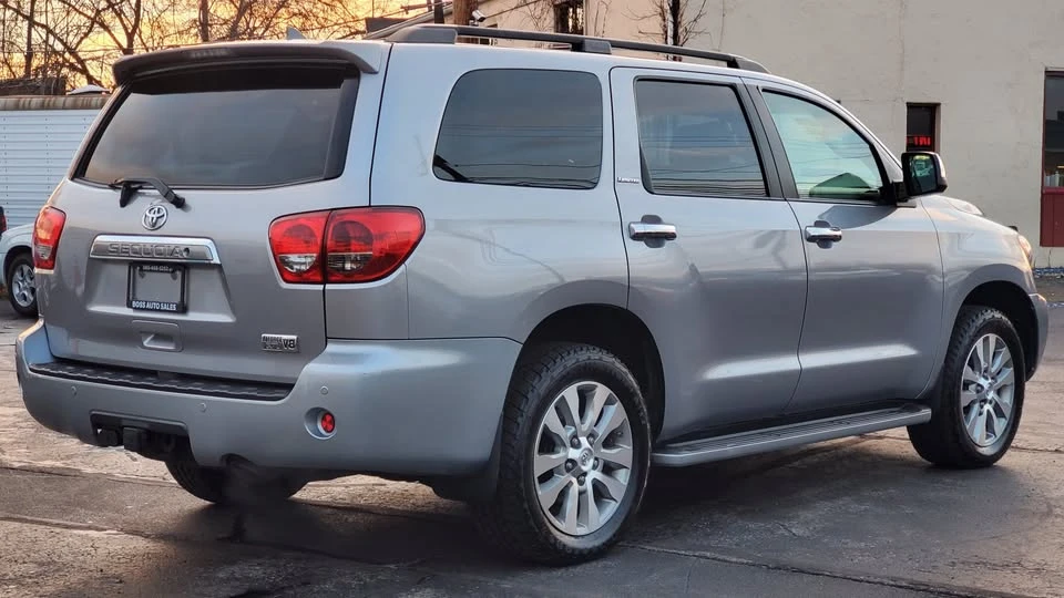 2013 Toyota Sequoia 2nd Gen - Image 4 of 20