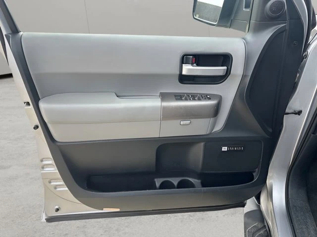 2013 Toyota Sequoia 2nd Gen - Image 9 of 20