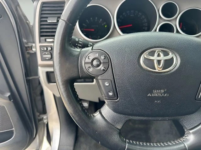 2013 Toyota Sequoia 2nd Gen - Image 17 of 20