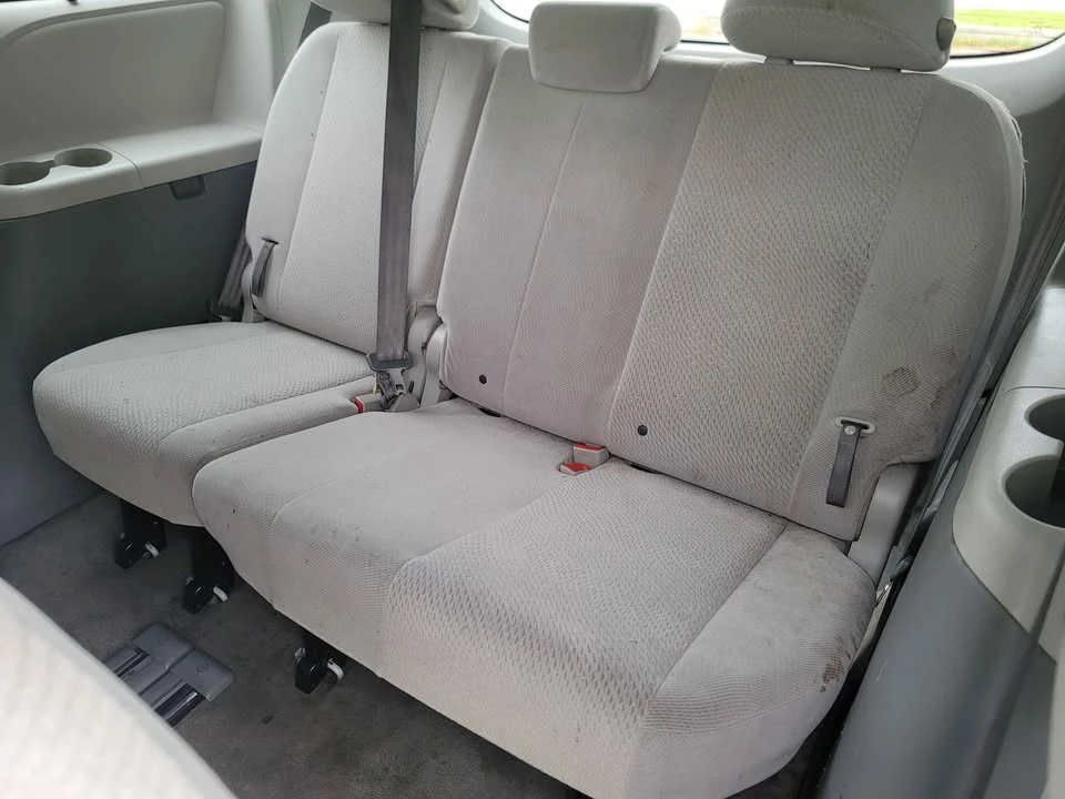 2013 Toyota Sienna 3rd Gen - Image 10 of 13