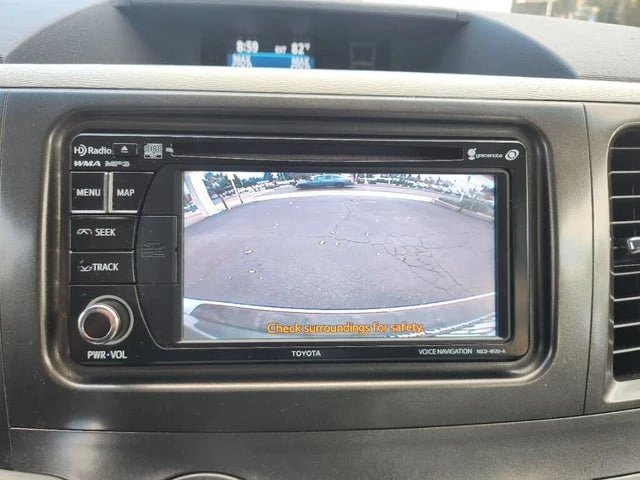2013 Toyota Sienna 3rd Gen - Image 19 of 20
