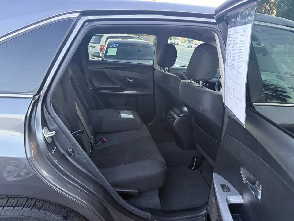 2013 Toyota Venza - Image 13 of 19