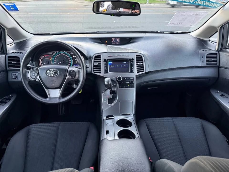 2013 Toyota Venza - Image 11 of 19