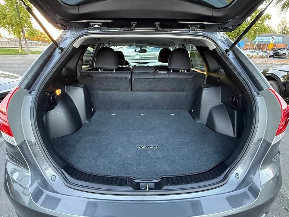 2013 Toyota Venza - Image 7 of 19