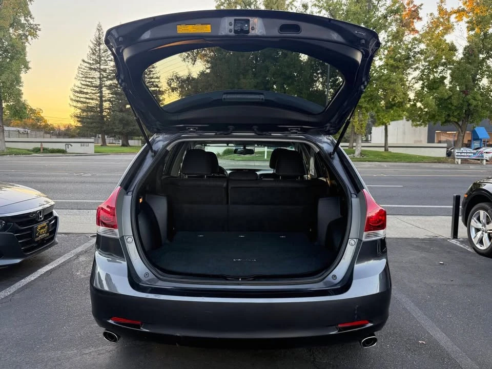 2013 Toyota Venza - Image 8 of 19