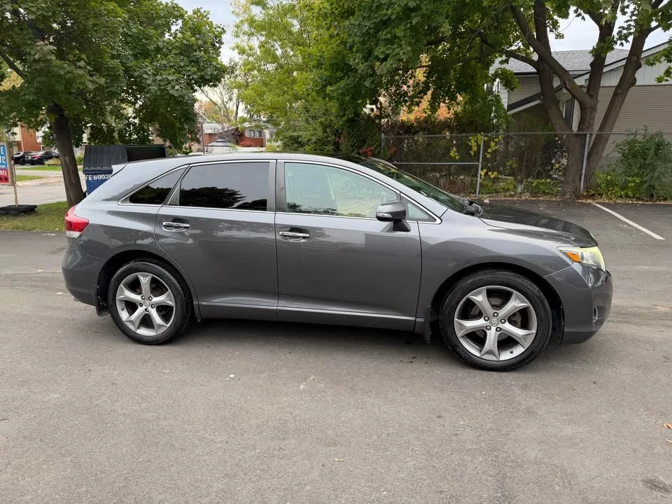 2013 Toyota Venza - Image 5 of 12