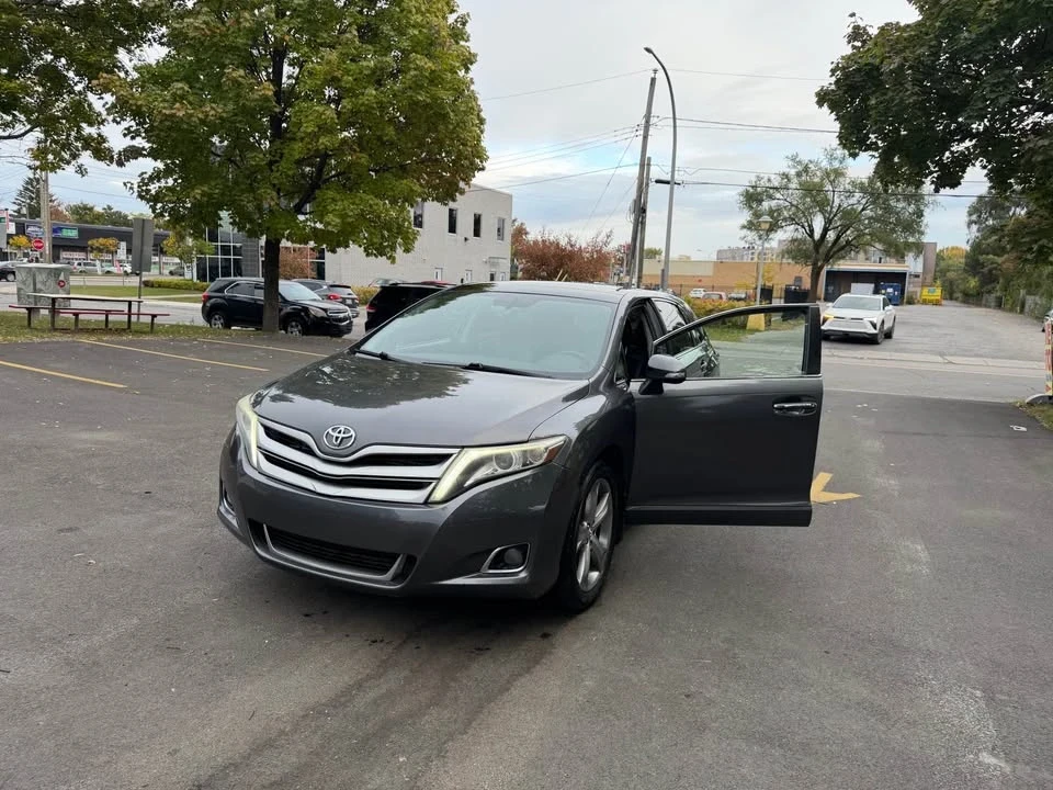2013 Toyota Venza - Image 3 of 12