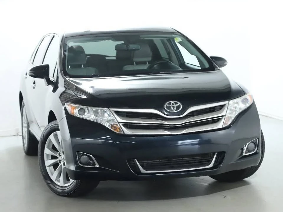 2013 Toyota Venza - Image 2 of 20