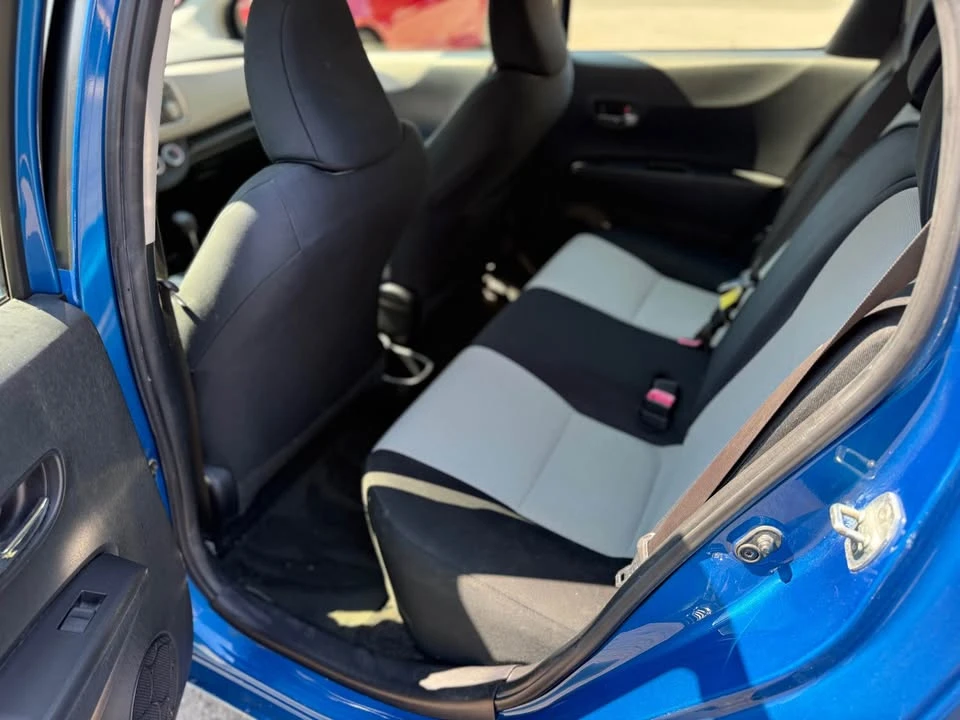 2013 Toyota Yaris - Image 13 of 18