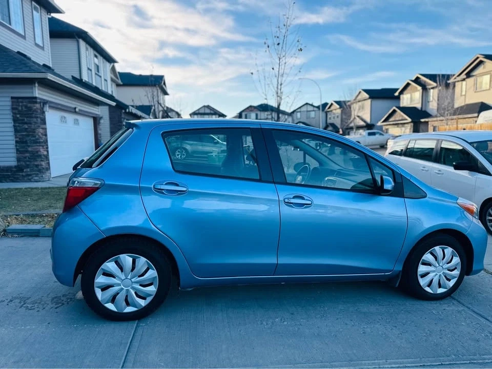 2013 Toyota Yaris - Image 6 of 14