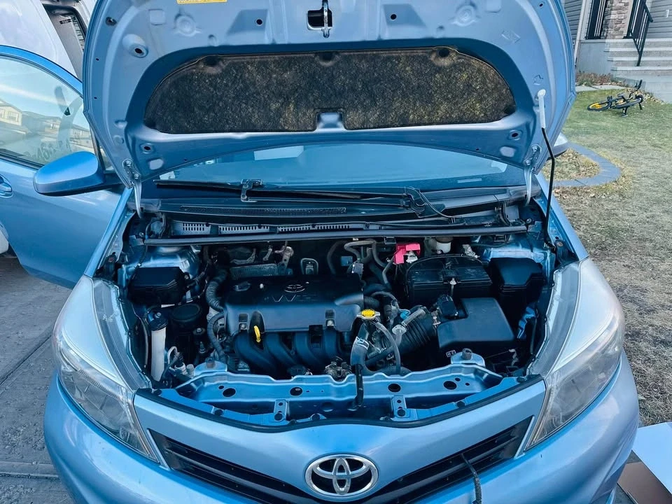 2013 Toyota Yaris - Image 10 of 14