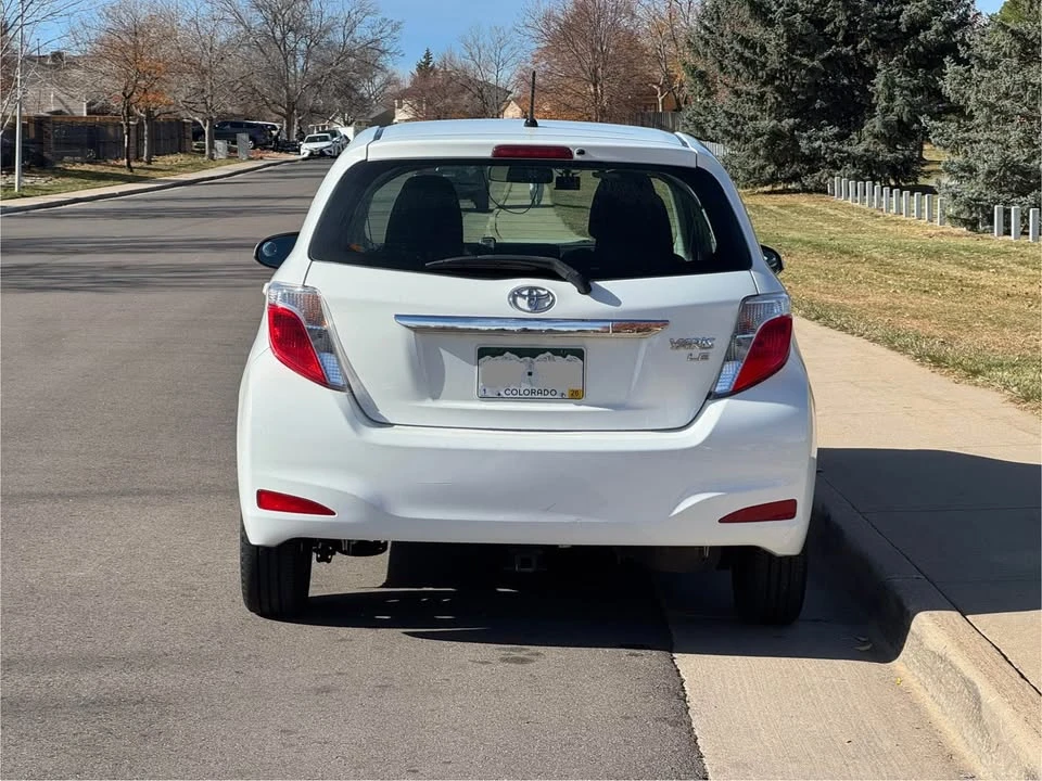 2013 Toyota Yaris - Image 4 of 15