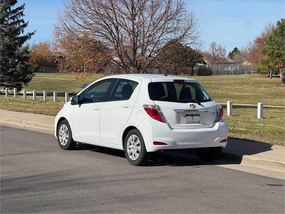 2013 Toyota Yaris - Image 3 of 15