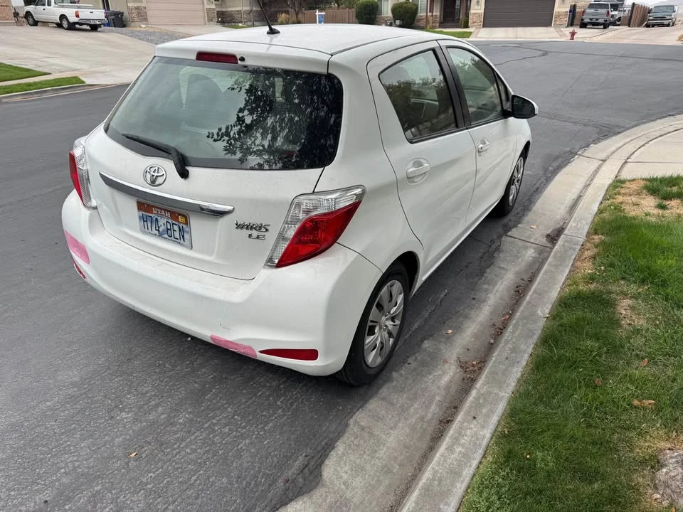 2013 Toyota Yaris - Image 4 of 7