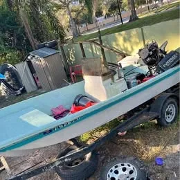 Parts & Memorabilia Tri Haul Tri Haul