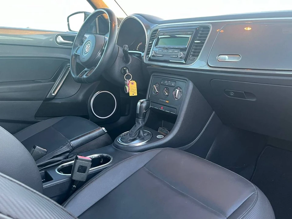2013 Volkswagen A5 Beetle - Image 12 of 18