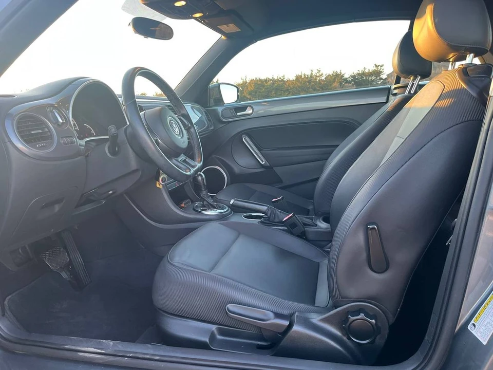 2013 Volkswagen A5 Beetle - Image 13 of 18