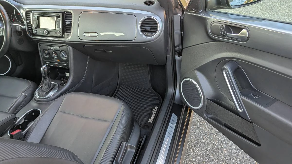 2013 Volkswagen A5 Beetle - Image 13 of 16
