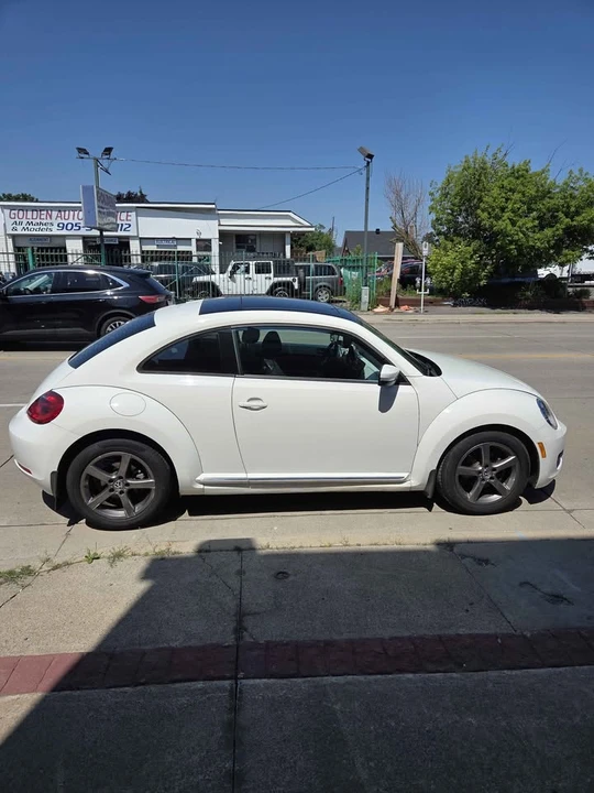 2013 Volkswagen A5 Beetle - Image 3 of 20