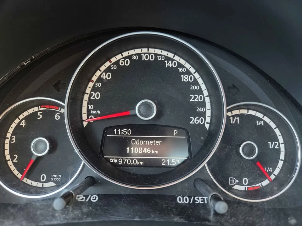 2013 Volkswagen A5 Beetle - Image 10 of 20