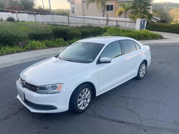 2013 Volkswagen A6 Jetta - Image 3 of 17