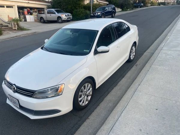 2013 Volkswagen A6 Jetta - Image 9 of 17