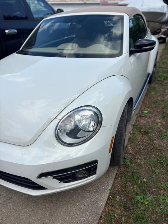 2013 Volkswagen A5 Beetle - Image 2 of 8
