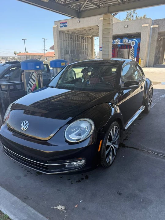 2013 Volkswagen A5 Beetle - Image 10 of 24