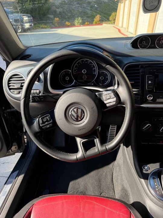 2013 Volkswagen A5 Beetle - Image 17 of 24