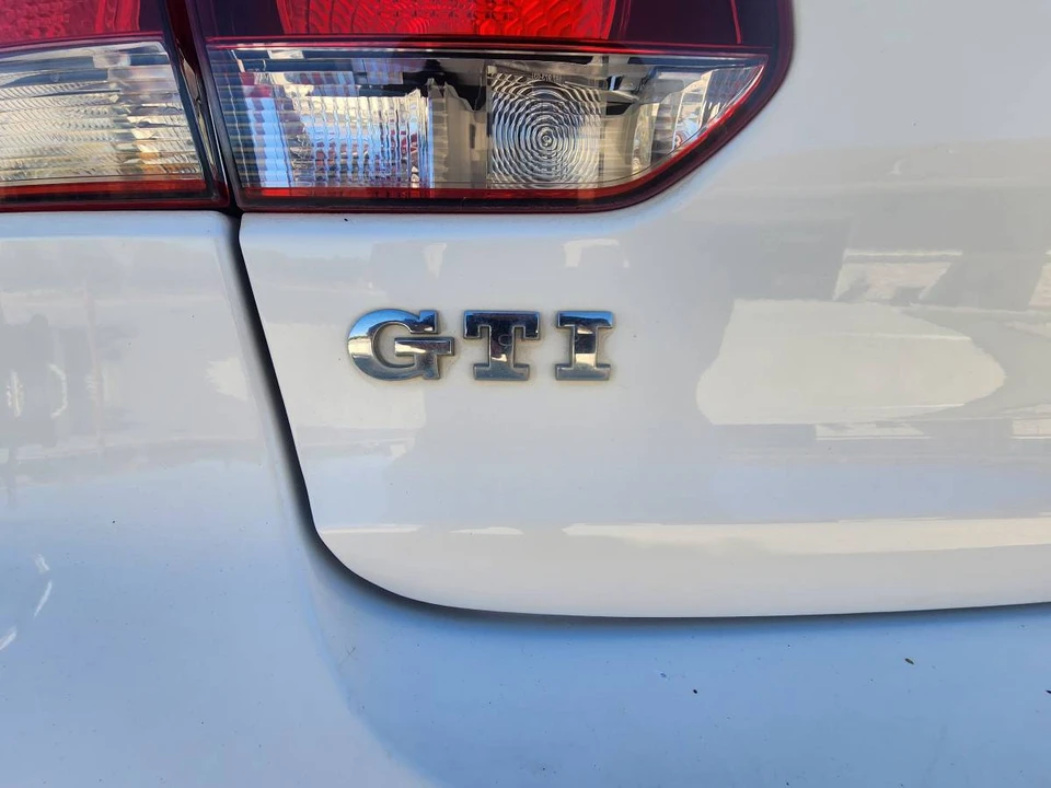 2013 Volkswagen GTI Mk6 - Image 17 of 23