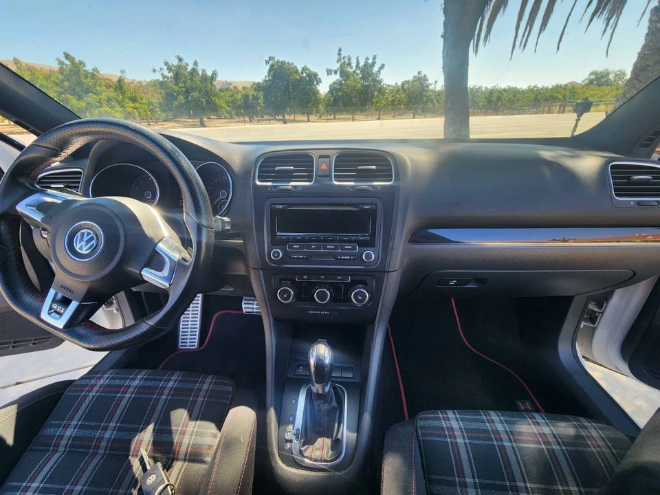 2013 Volkswagen GTI Mk6 - Image 11 of 23