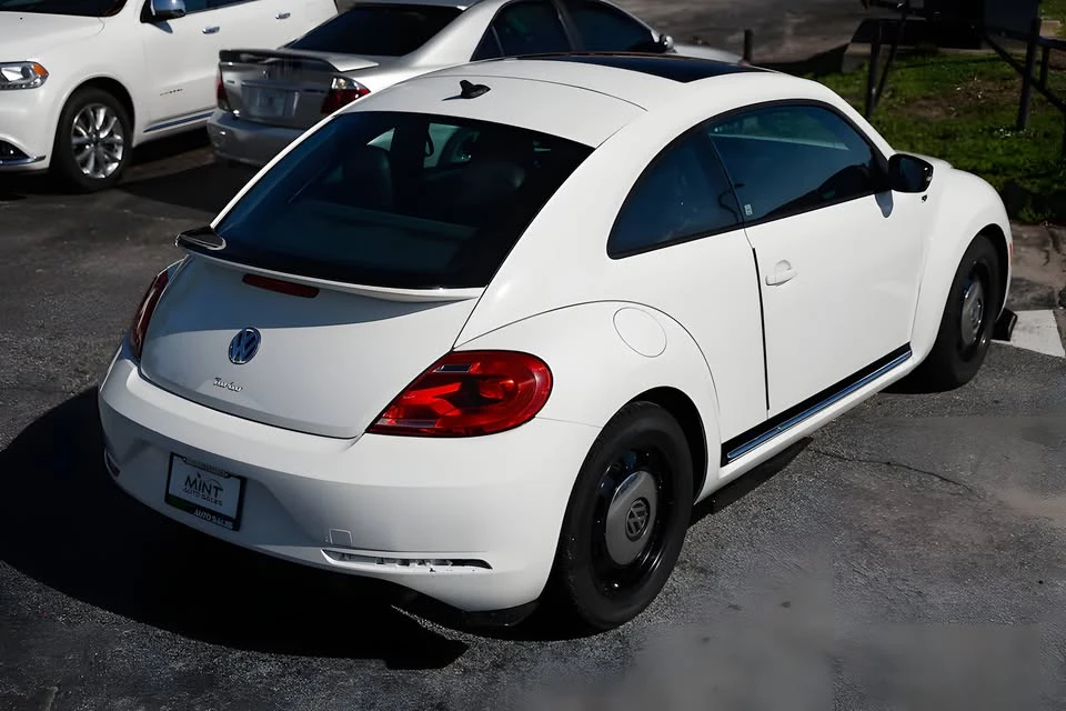 2013 Volkswagen A5 Beetle - Image 5 of 17