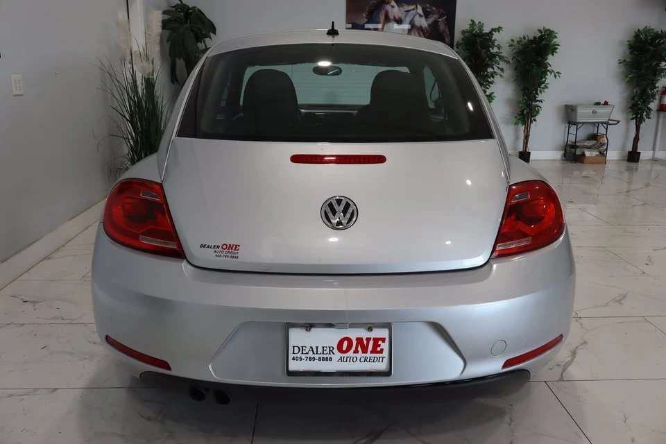 2013 Volkswagen A5 Beetle - Image 4 of 18