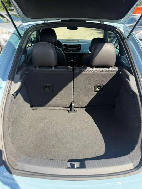 2013 Volkswagen A5 Beetle - Image 9 of 12