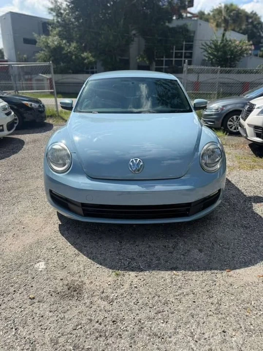 2013 Volkswagen A5 Beetle - Image 6 of 12