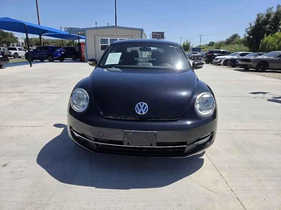 2013 Volkswagen A5 Beetle - Image 2 of 20