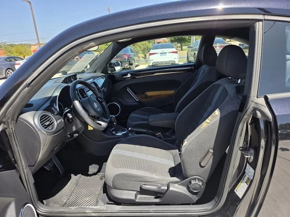 2013 Volkswagen A5 Beetle - Image 12 of 20