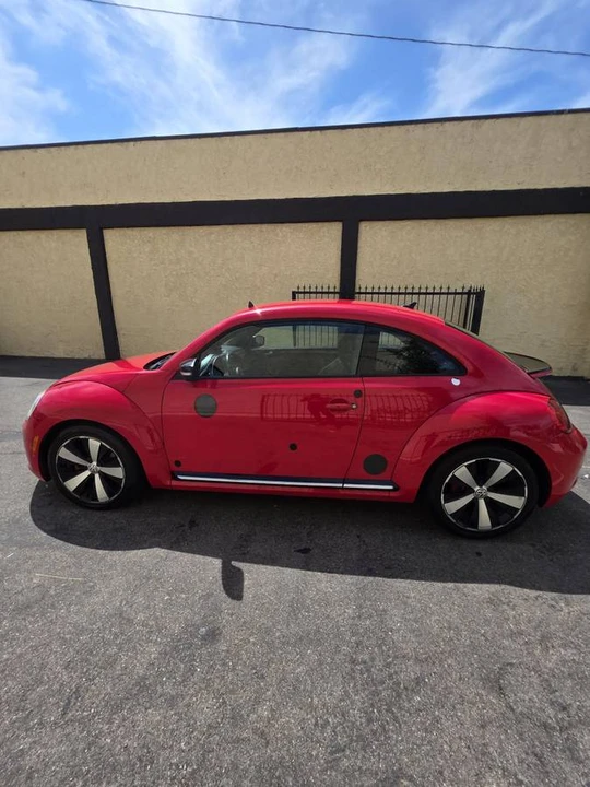 2013 Volkswagen A5 Beetle - Image 8 of 12