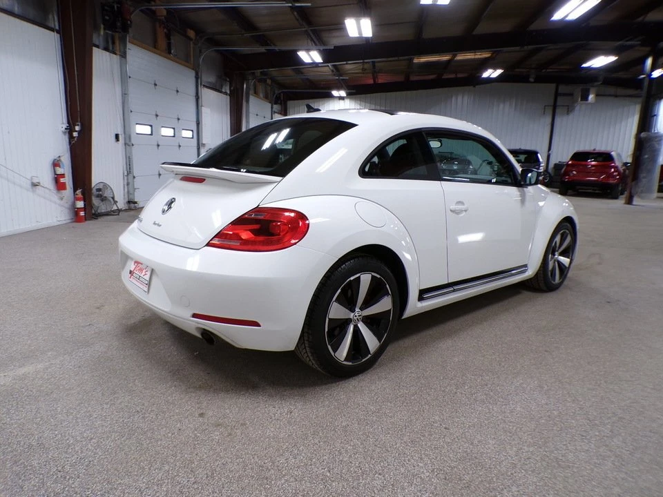 2013 Volkswagen A5 Beetle - Image 5 of 17