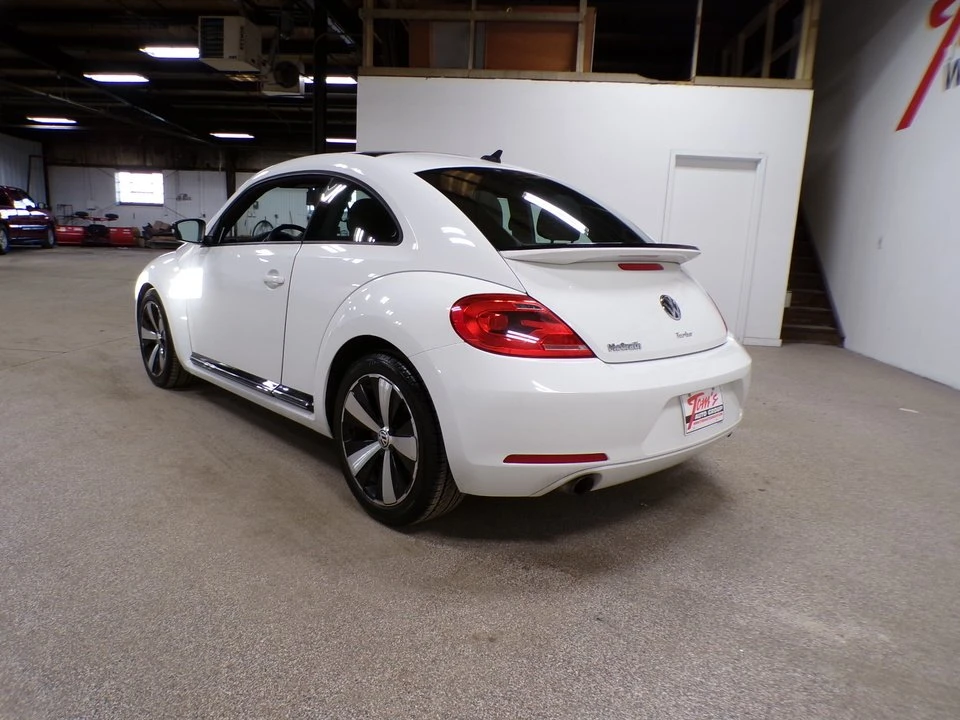 2013 Volkswagen A5 Beetle - Image 3 of 17