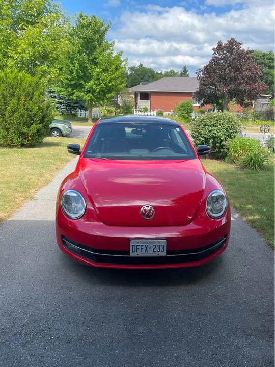 2013 Volkswagen A5 Beetle - Image 2 of 9