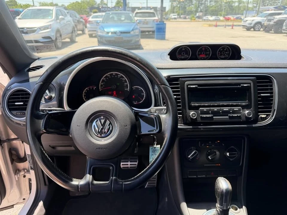 2013 Volkswagen A5 Beetle - Image 10 of 20