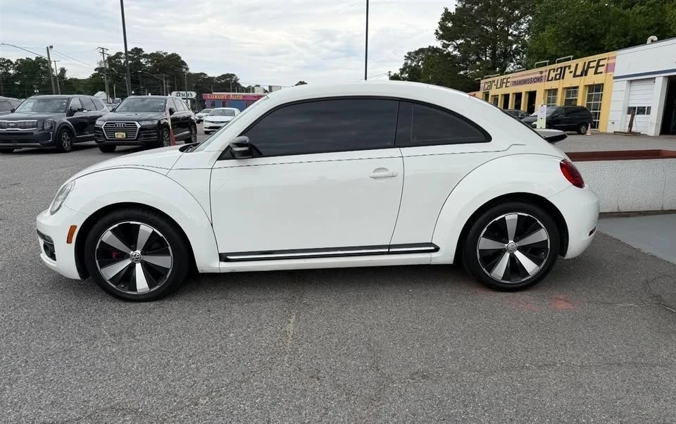 2013 Volkswagen A5 Beetle - Image 8 of 20