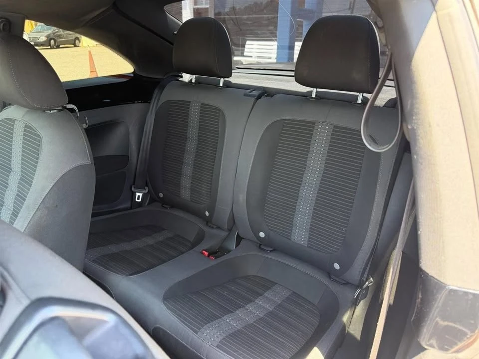 2013 Volkswagen A5 Beetle - Image 16 of 20