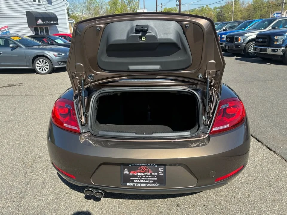 2013 Volkswagen A5 Beetle - Image 8 of 15